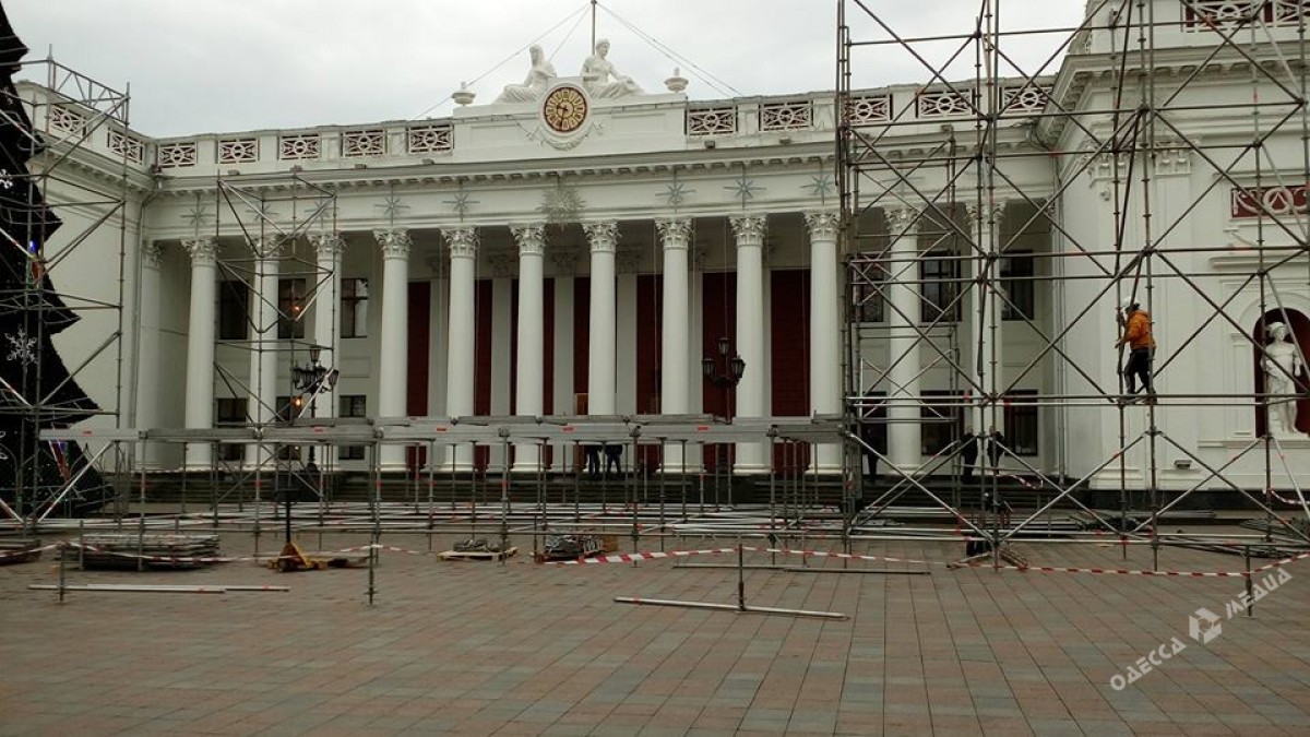 Подготовка сцены. Сцены про Одессу.